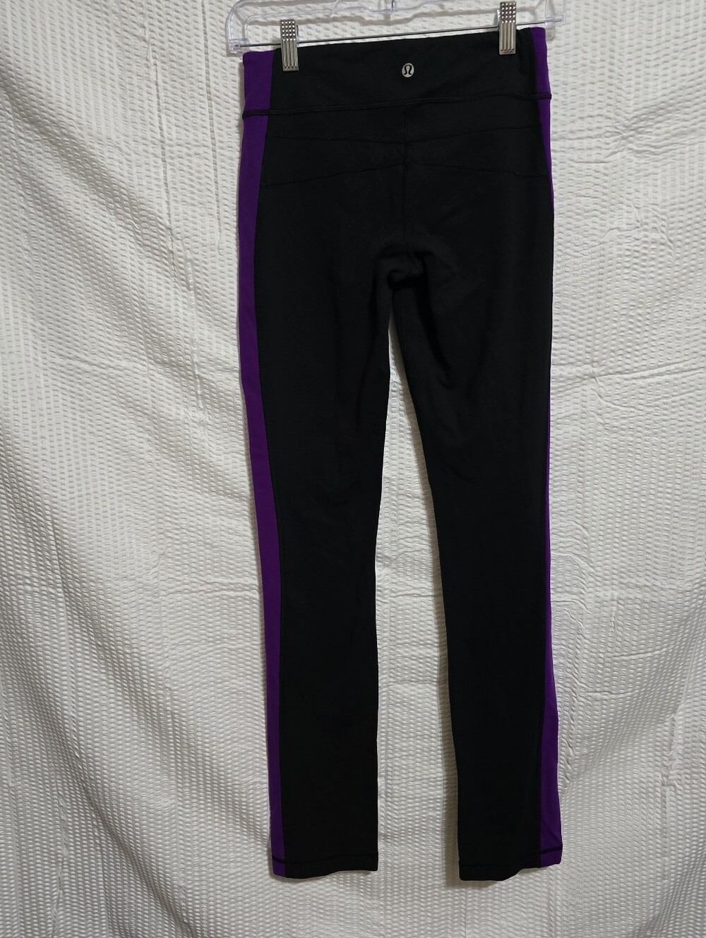 lululemon athletica Black Leggings with Purple Side Panels Size 6